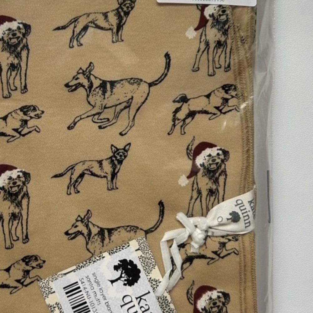 NWT Kate Quinn Santa Mutt Swaddle Blanket 44x44 Organic Cotton